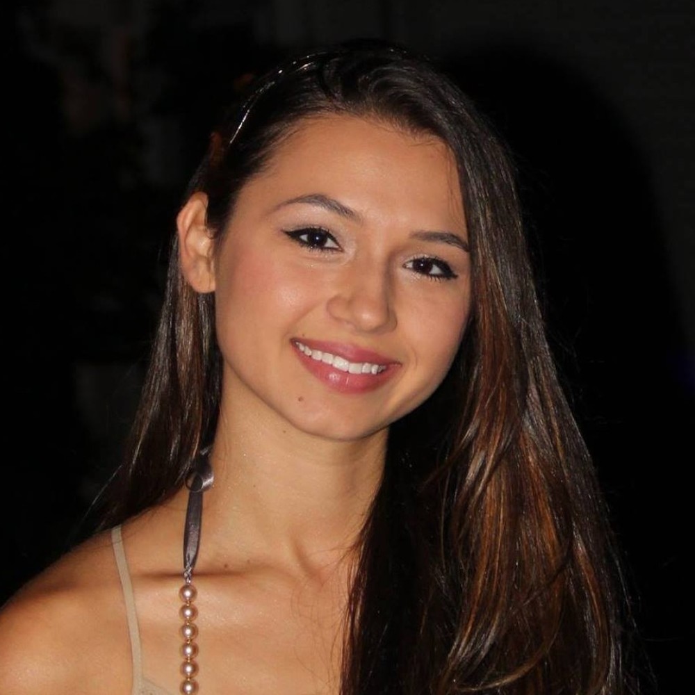 Meet your Posher, Victoria